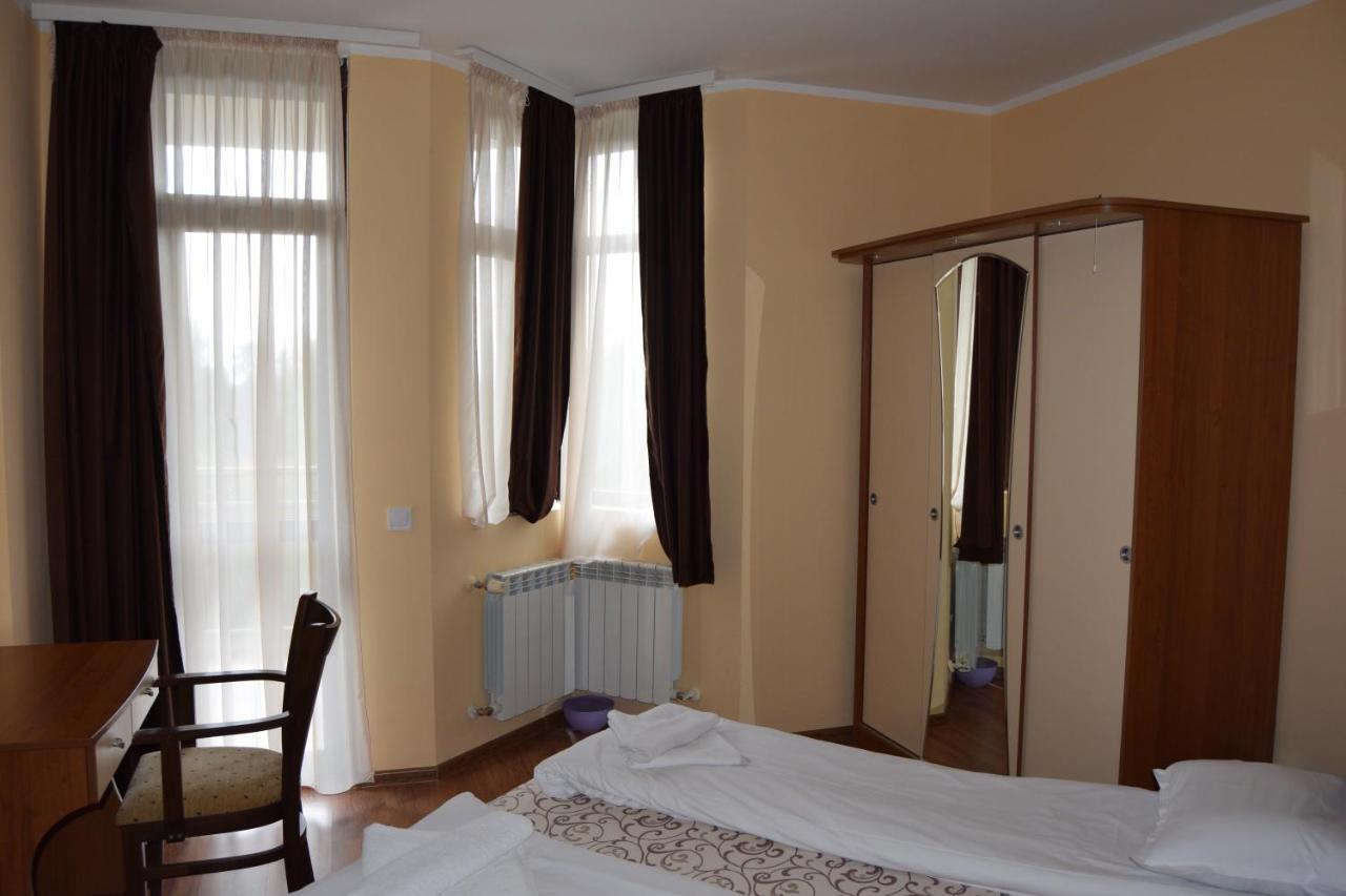 Persey Flora Apartments Borowec Zewnętrze zdjęcie