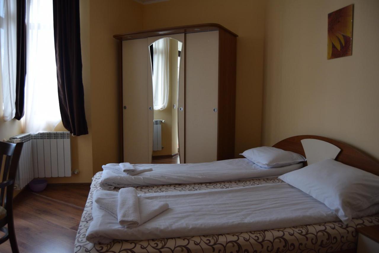 Persey Flora Apartments Borowec Zewnętrze zdjęcie