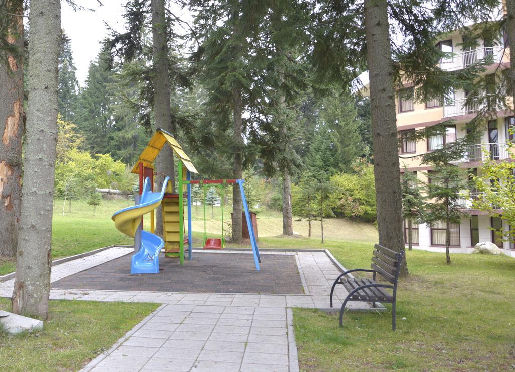 Persey Flora Apartments Borowec Zewnętrze zdjęcie