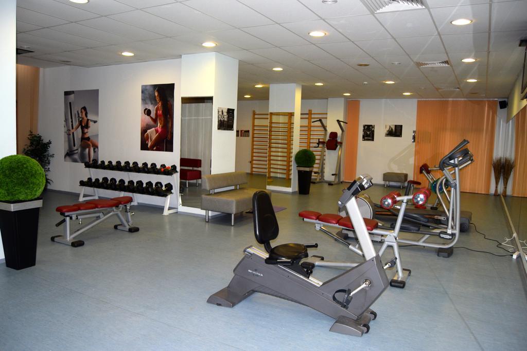 Persey Flora Apartments Borowec Zewnętrze zdjęcie